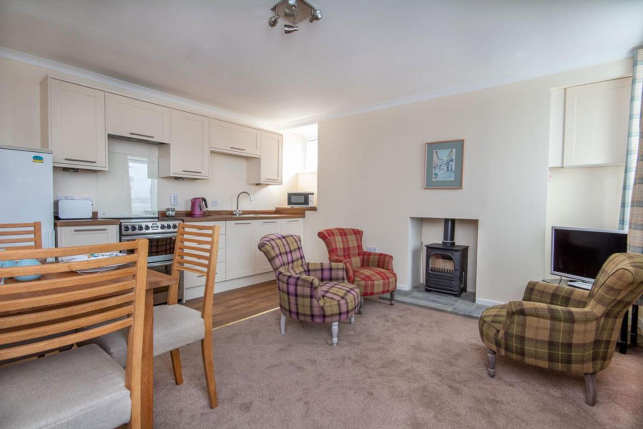 Armadale Cottage Portmahomack Eksteriør billede